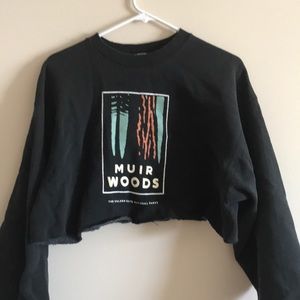 vintage cut sweatshirt!